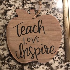 NWT PERSONALIZED Hanging Apple